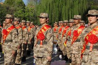 垃圾时间也不给机会！陈国豪本场仅获得2分钟出场时间拿到1分